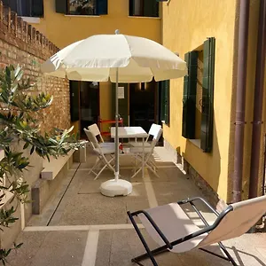  Apartment Tre Archi Con Corte Privata